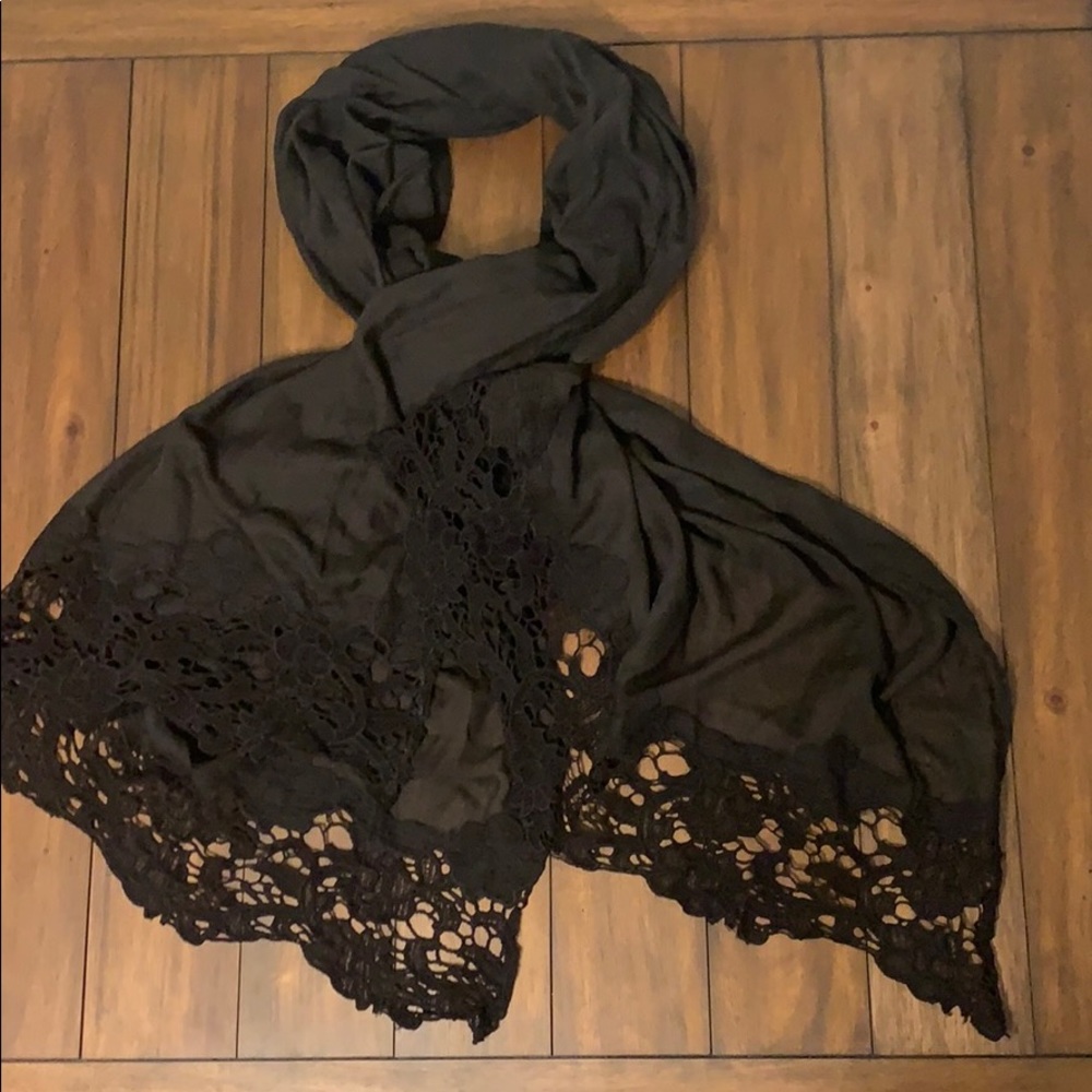 Black with lace Scarf